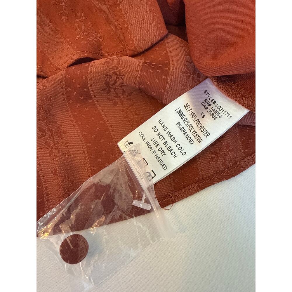 70s Retro Style Blouse Rust Orange Cloth Tonal Buttons Pointed Collar Size XS - Picture 8 of 9